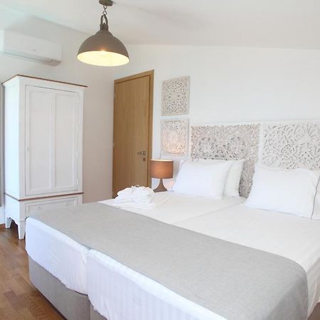 Capro - Milos Bay Villas Agios Nikitas Exterior photo